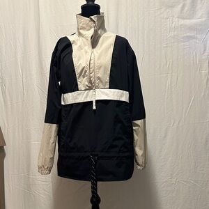 Columbia Women's Black and Cream Pullover Windbreaker size S
